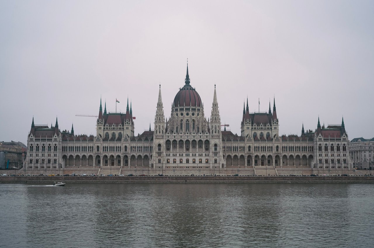 593183340a7b460586cc0b42211cc22e